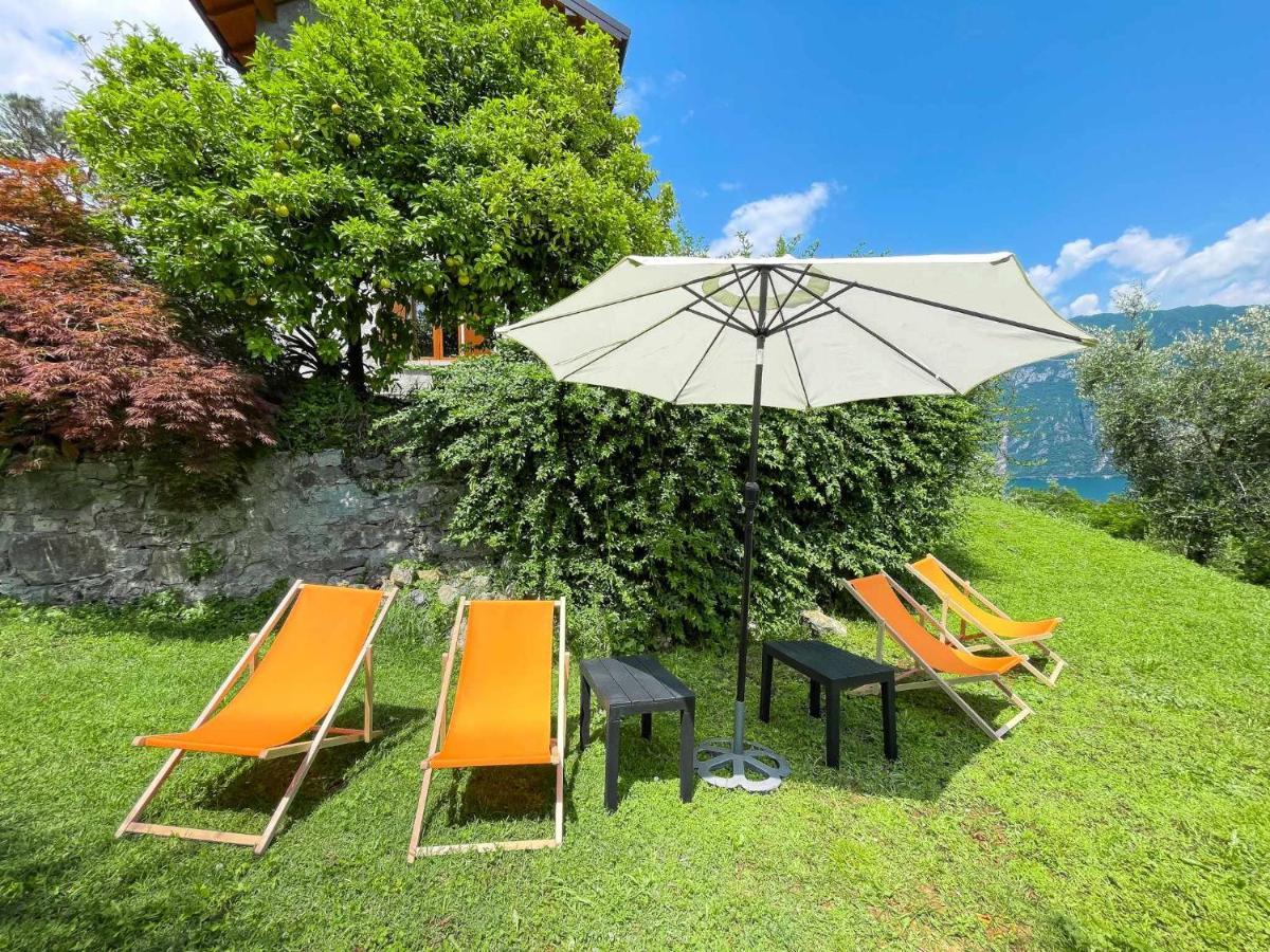 Appartamento Tivano Balcone Con Vista Lago เบลลาโจ ภายนอก รูปภาพ