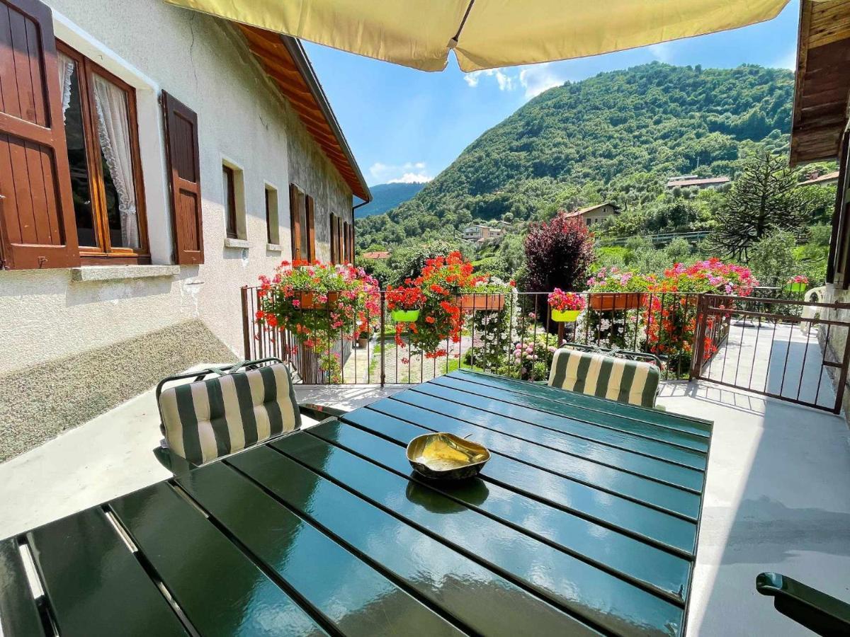 Appartamento Tivano Balcone Con Vista Lago เบลลาโจ ภายนอก รูปภาพ