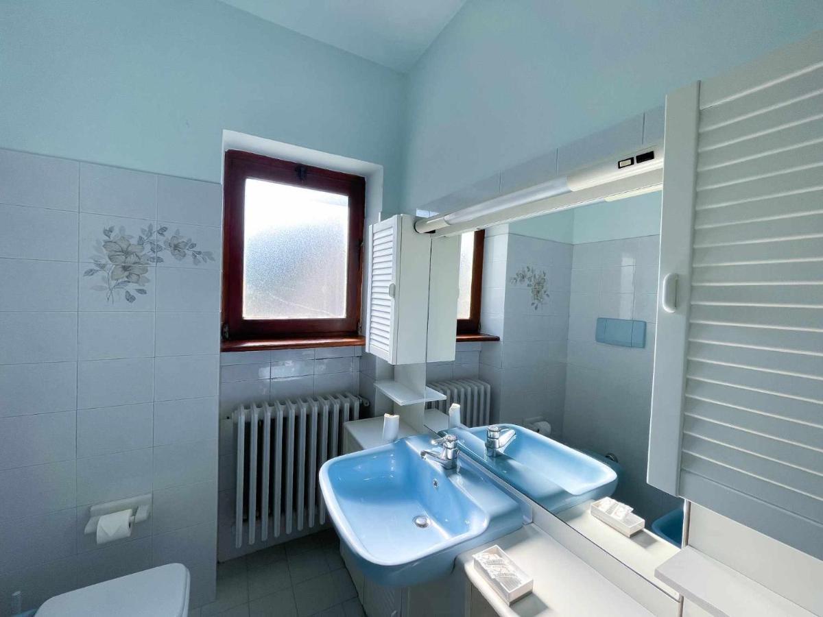 Appartamento Tivano Balcone Con Vista Lago เบลลาโจ ภายนอก รูปภาพ