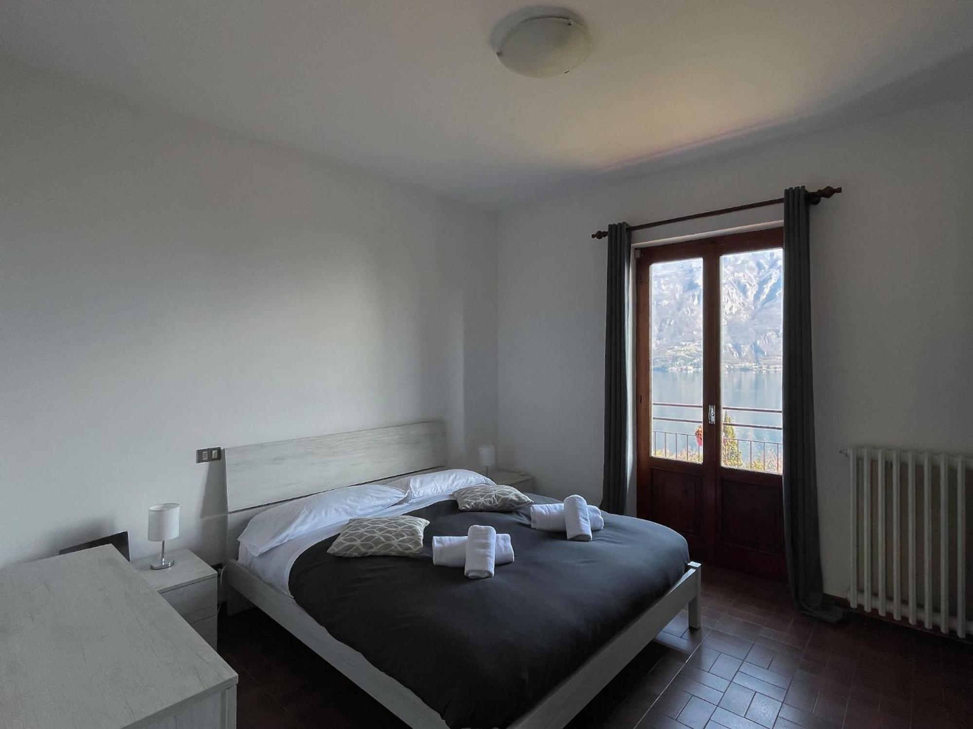 Appartamento Tivano Balcone Con Vista Lago เบลลาโจ ภายนอก รูปภาพ